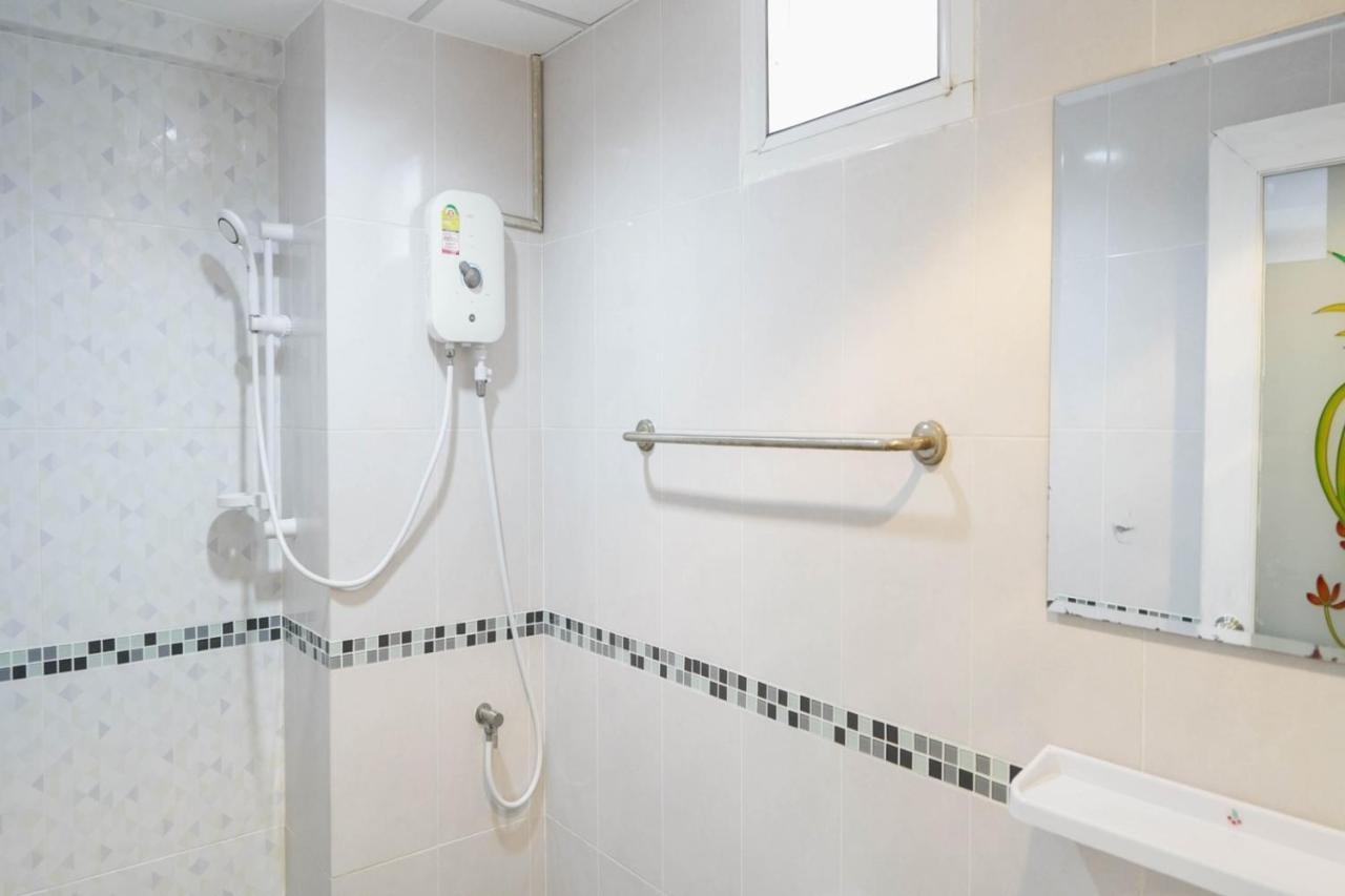 Roomquest Suvarnabhumi Ladkrabang 42 Μπανγκόκ Εξωτερικό φωτογραφία