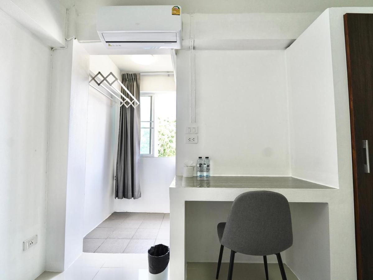Roomquest Suvarnabhumi Ladkrabang 42 Μπανγκόκ Εξωτερικό φωτογραφία